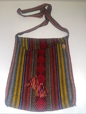 Pinzon cross body bag